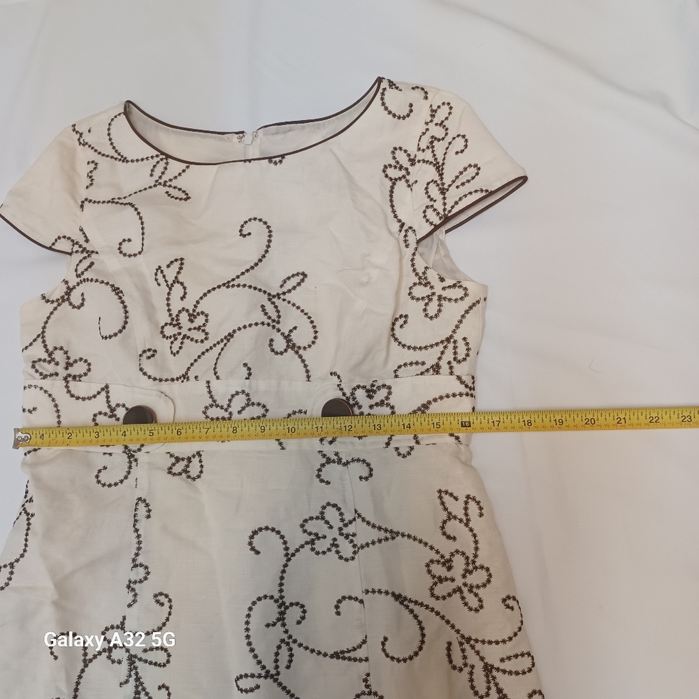 Jessica Howard Wimen Size.10P Cream Sheath Dress with Flutter Cap Sleeves - Picture 13 of 16